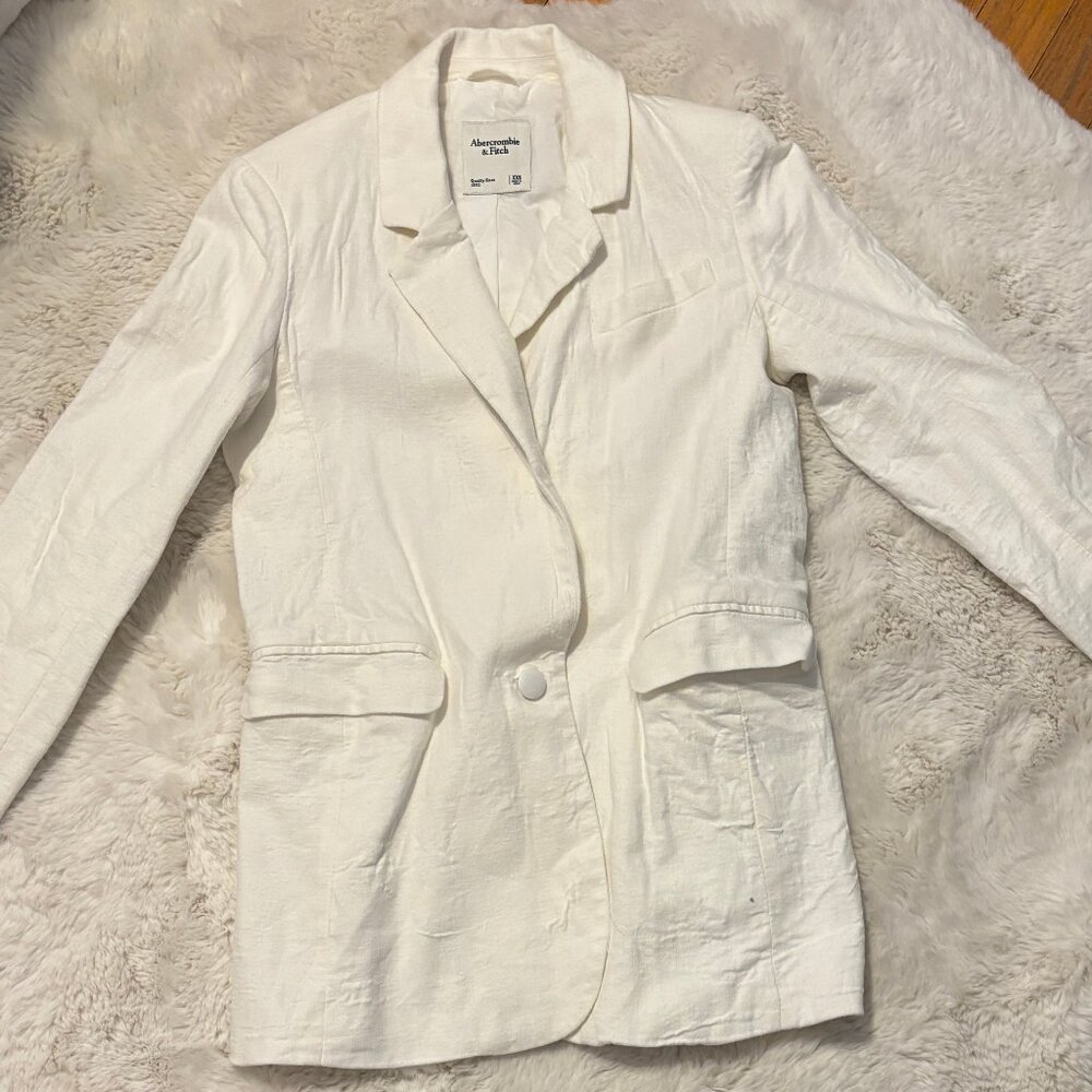 Abercrombie & Fitch Linen Blend Blazer